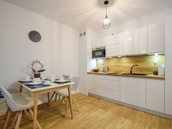 Apartament Blizej Morza Kolobrzeg Exterior photo